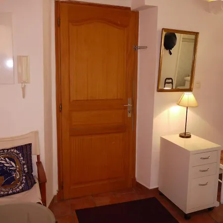 Apartment Studio 9 - A Cosy Studio Flat With Balcony Nice