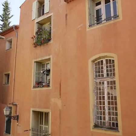Studio 9 - A Cosy Studio Flat With Balcony Nice